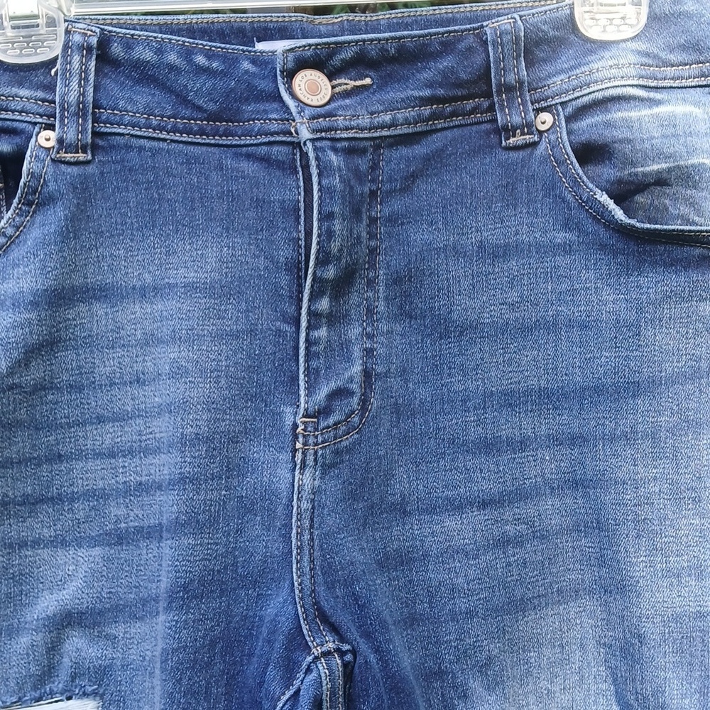 KanCan Mid Rise Ripped Flare Jean Sz 18 - Picture 4 of 13
